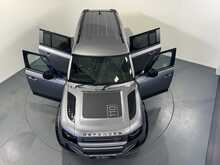 Land Rover Defender 110 D250 MHEV S - U1215