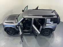 Land Rover Defender 110 D250 MHEV S - U1215