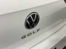 Volkswagen Golf TSI R-Line - U1220