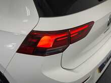 Volkswagen Golf TSI R-Line - U1220