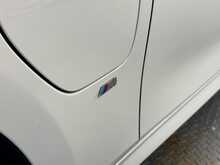 BMW 3 Series 330e M Sport - U1234