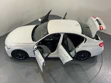 BMW 3 Series 330e M Sport - U1234