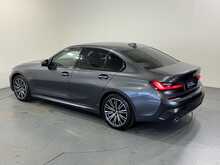 BMW 3 Series 330e M Sport - U1235