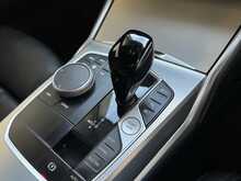 BMW 3 Series 330e M Sport - U1235
