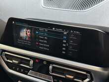 BMW 3 Series 330e M Sport - U1235