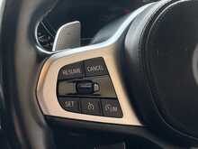 BMW 3 Series 330e M Sport - U1235