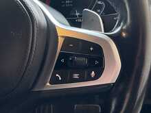 BMW 3 Series 330e M Sport - U1235