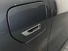 BMW 3 Series 330e M Sport - U1235