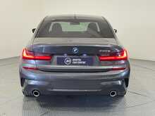 BMW 3 Series 330e M Sport - U1235