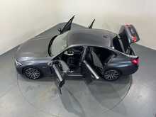 BMW 3 Series 330e M Sport - U1235