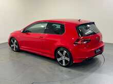 Volkswagen Golf TSI BlueMotion Tech R - U1238