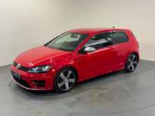 Volkswagen Golf TSI BlueMotion Tech R - U1238