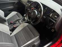 Volkswagen Golf TSI BlueMotion Tech R - U1238