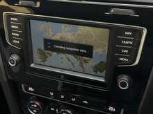 Volkswagen Golf TSI BlueMotion Tech R - U1238