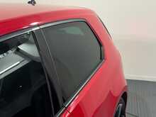 Volkswagen Golf TSI BlueMotion Tech R - U1238