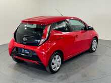 Toyota AYGO VVT-i x-play - U1239