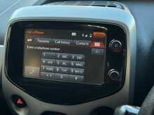 Toyota AYGO VVT-i x-play - U1239