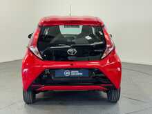 Toyota AYGO VVT-i x-play - U1239
