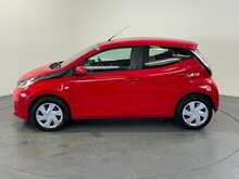 Toyota AYGO VVT-i x-play - U1239