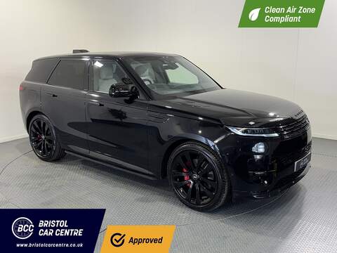 3.0 D300 MHEV Dynamic SE SUV 5dr Diesel Auto 4WD Euro 6 (s/s) (300 ps)