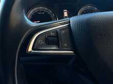 Skoda Octavia TDI SE L - U987