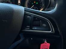 Skoda Octavia TDI SE L - U987