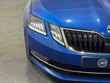 Skoda Octavia TDI SE L - U987