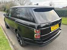 Land Rover Range Rover D300 MHEV Westminster Black