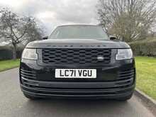 Land Rover Range Rover D300 MHEV Westminster Black