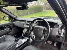 Land Rover Range Rover D300 MHEV Westminster Black