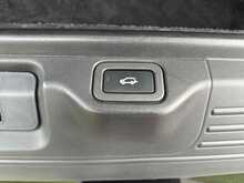 Land Rover Range Rover D300 MHEV Westminster Black