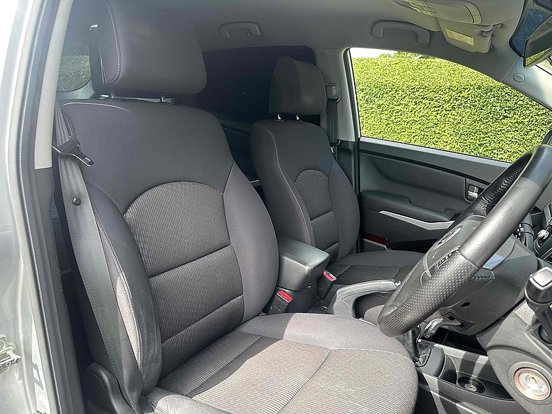 SsangYong D CSE Panel Van 2.2 Manual Diesel