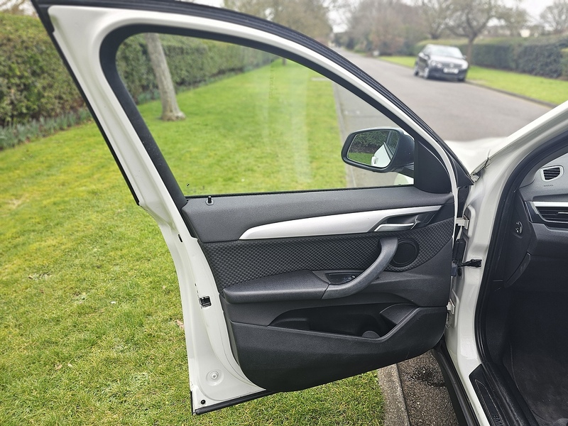 BMW 2.0 18d SE SUV 5dr Diesel Manual sDrive Euro 6 (s/s) (150 ps)