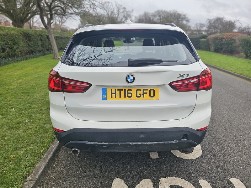 BMW 2.0 18d SE SUV 5dr Diesel Manual sDrive Euro 6 (s/s) (150 ps)