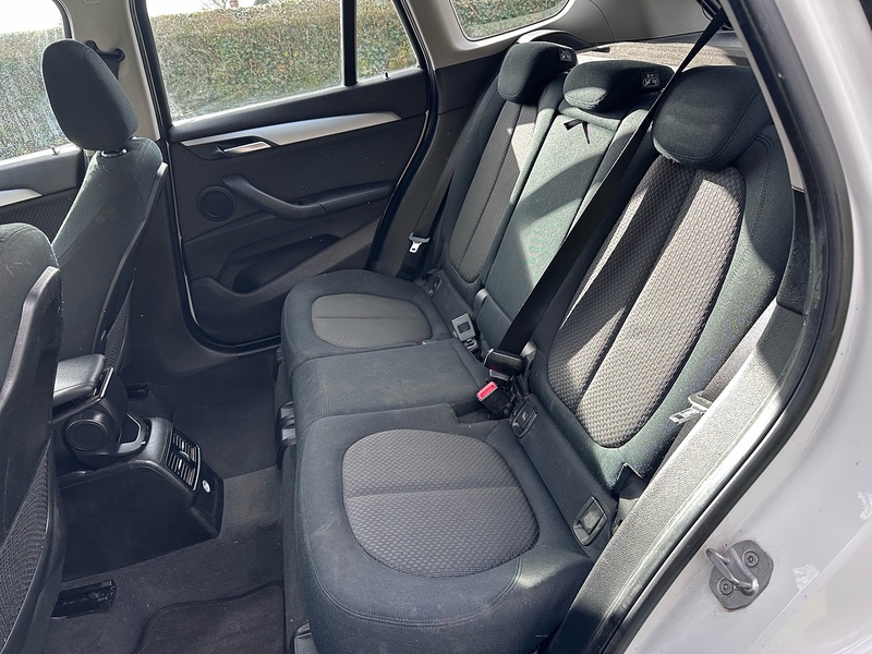 BMW 2.0 18d SE SUV 5dr Diesel Manual sDrive Euro 6 (s/s) (150 ps)