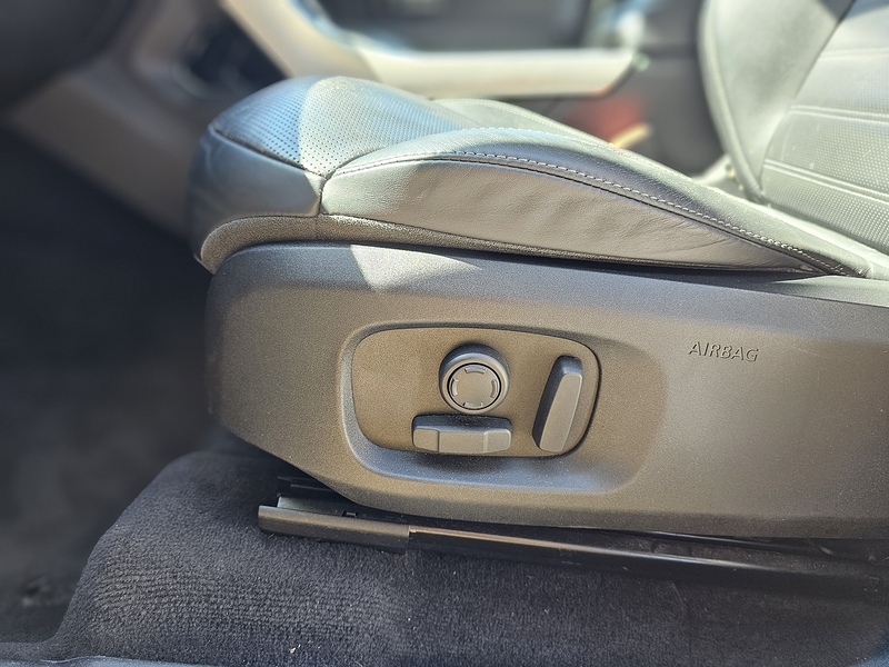 Land Rover 2.0 TD4 HSE Dynamic SUV 5dr Diesel Auto 4WD Euro 6 (s/s) (180 ps)