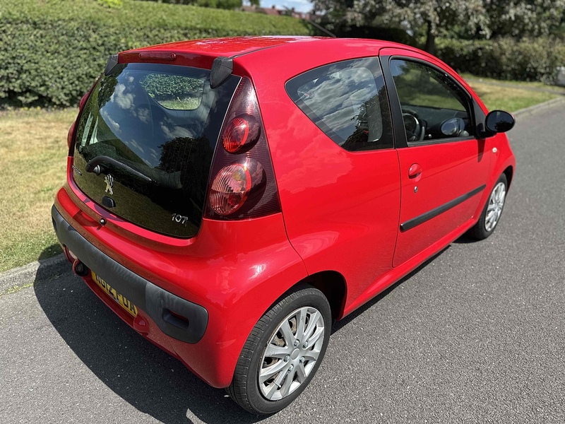 Peugeot 1.0 12V Active Hatchback 3dr Petrol Manual Euro 5 (68 ps)