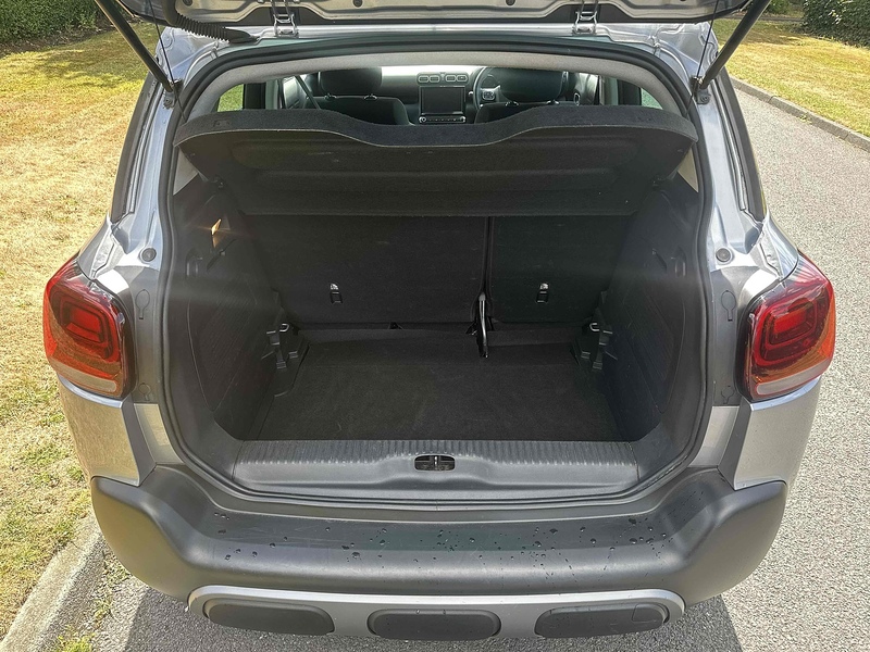 Citroen PureTech Shine SUV 1.2 Manual Petrol