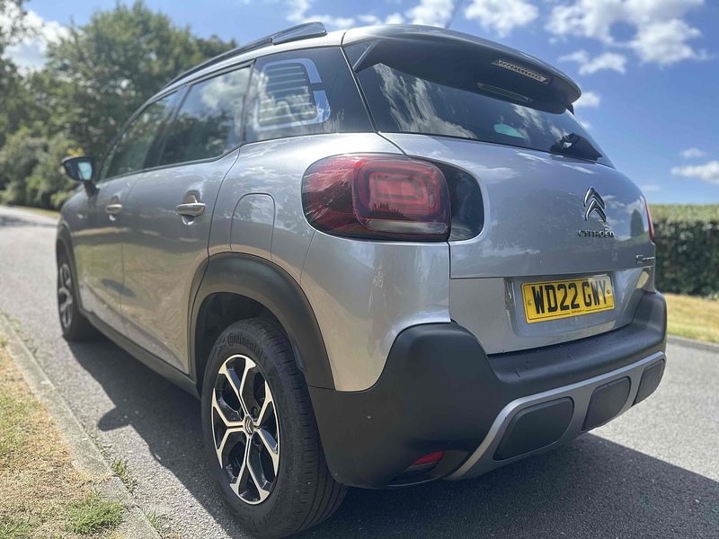 Citroen PureTech Shine SUV 1.2 Manual Petrol