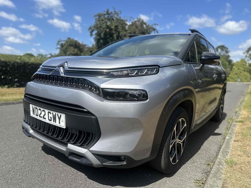 Citroen PureTech Shine SUV 1.2 Manual Petrol