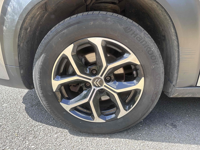 Citroen PureTech Shine SUV 1.2 Manual Petrol