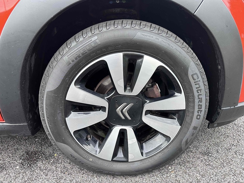 Citroen 1.2 PureTech Flair Hatchback 5dr Petrol Manual Euro 6 (82 ps)