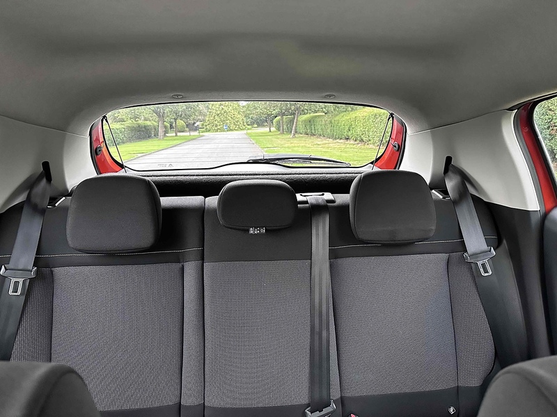 Citroen 1.2 PureTech Flair Hatchback 5dr Petrol Manual Euro 6 (82 ps)