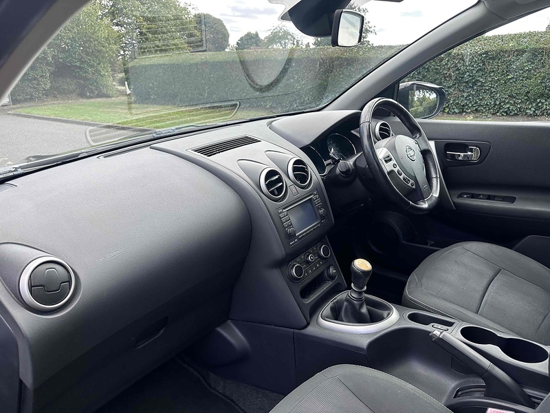 Nissan 2.0 dCi n-tec SUV 5dr Diesel Manual 2WD Euro 5 (150 ps)