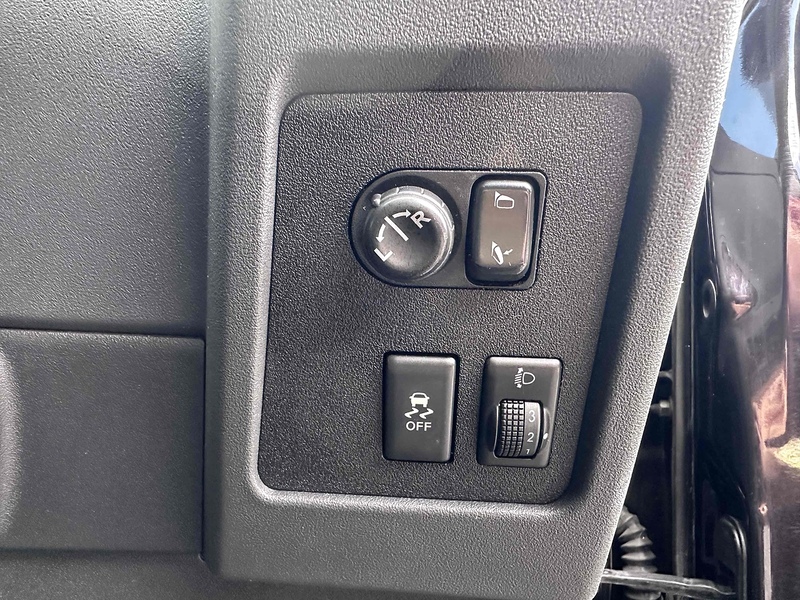 Nissan 2.0 dCi n-tec SUV 5dr Diesel Manual 2WD Euro 5 (150 ps)