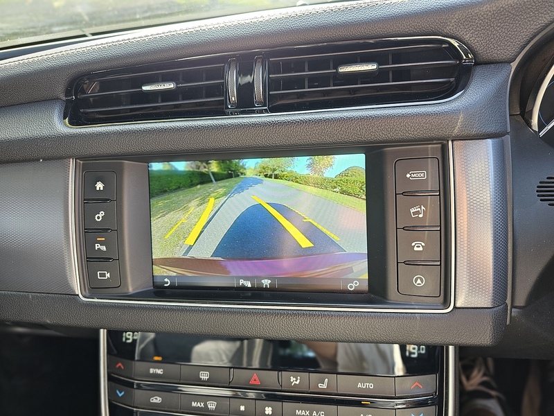 Jaguar d R-Sport Saloon 2.0 Automatic Diesel