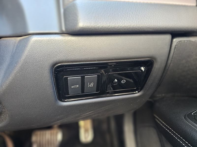 Jaguar d R-Sport Saloon 2.0 Automatic Diesel