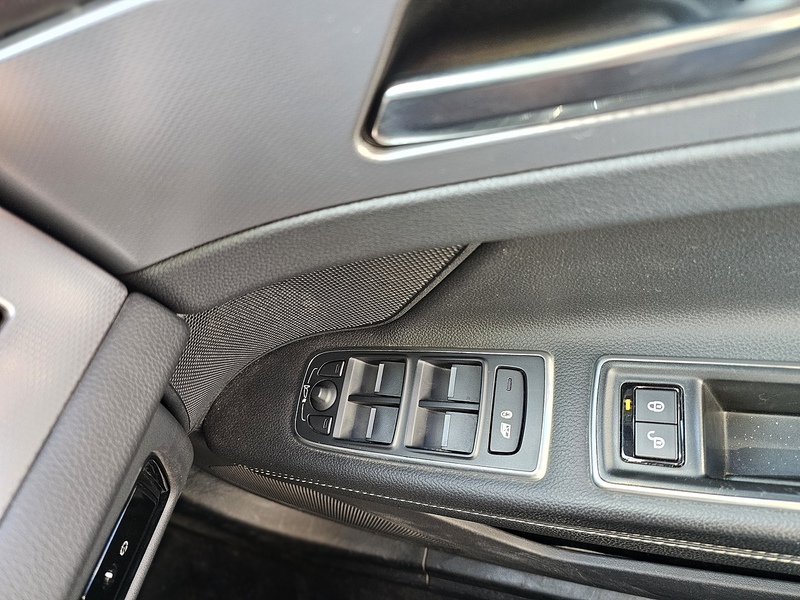 Jaguar d R-Sport Saloon 2.0 Automatic Diesel