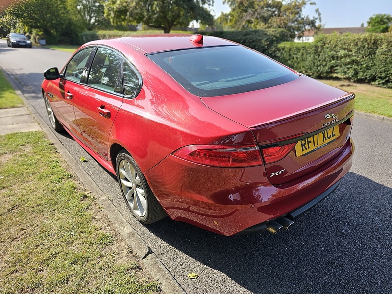 Jaguar d R-Sport Saloon 2.0 Automatic Diesel