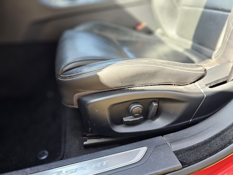 Jaguar d R-Sport Saloon 2.0 Automatic Diesel